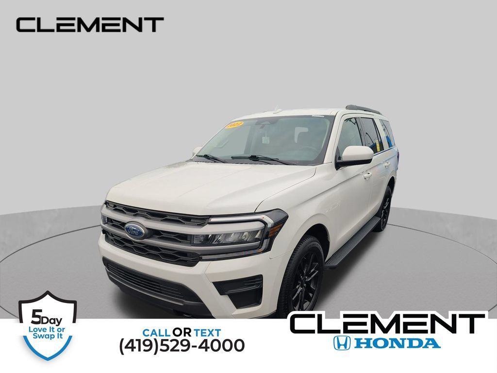Used 2022 Ford Expedition XLT AWD/4WD image 1