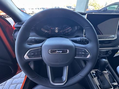 New 2026 Jeep Compass Latitude image 16
