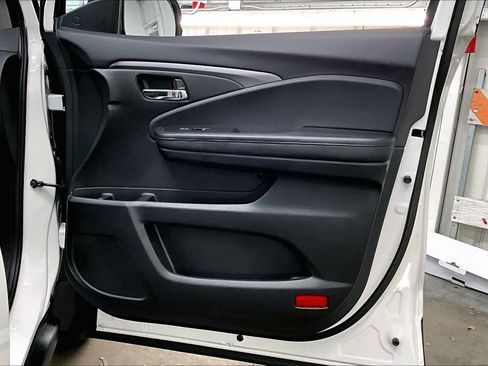 Used 2021 Honda Pilot Special Edition image 26