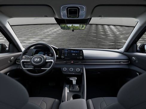 New 2026 Hyundai Elantra SE FWD image 11