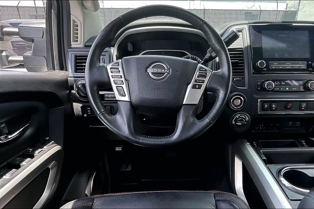 Used 2024 Nissan Titan SV w/ SV Convenience Package AWD/4WD image 8