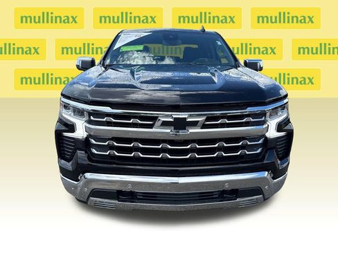 Used 2023 Chevrolet Silverado 1500 LTZ RWD image 12