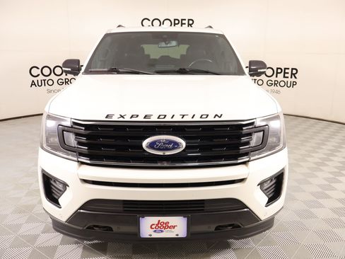 Used 2020 Ford Expedition Limited w/ Equipment Group 303A AWD/4WD image 9