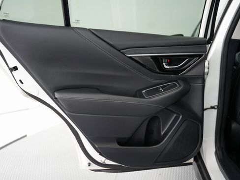 Used 2020 Subaru Outback Limited XT image 41