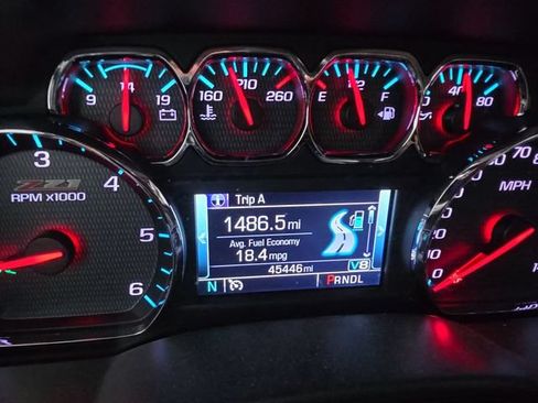 Used 2018 Chevrolet Silverado 1500 LT w/ All Star Edition AWD/4WD image 6