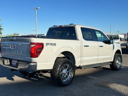 New 2026 Ford F150 Lariat w/ Equipment Group 501A Mid