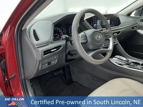 Used 2023 Hyundai Sonata SEL image 16