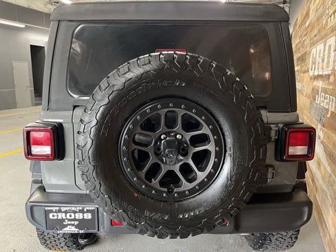 Used 2022 Jeep Wrangler Unlimited Willys image 22