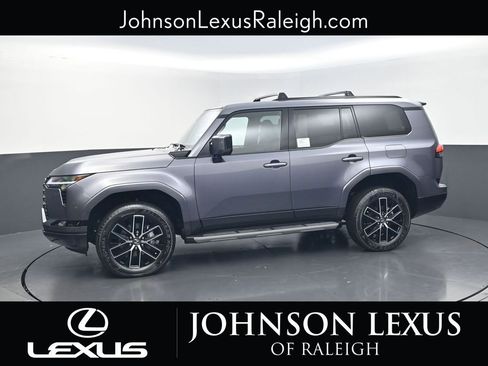New 2026 Lexus GX 550 image 2