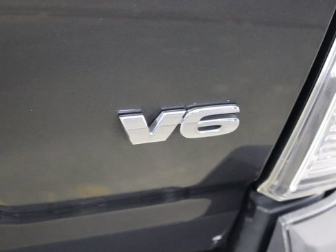 Used 2020 Toyota Tacoma TRD Sport AWD/4WD image 45
