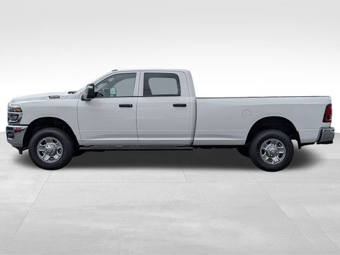 New 2026 RAM 3500 Tradesman AWD/4WD image 3