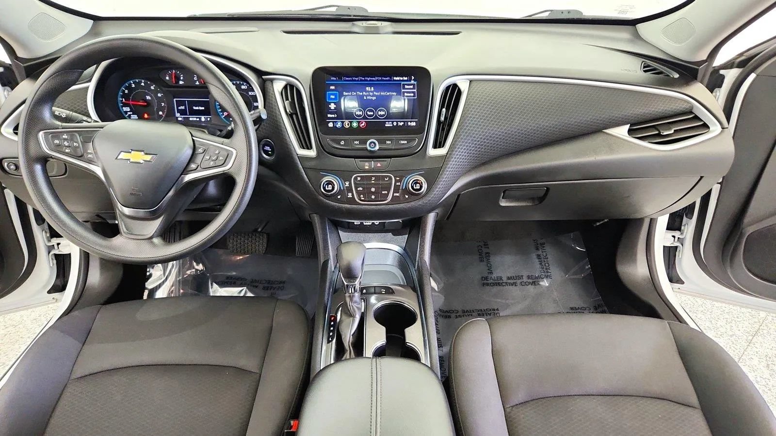 Used 2024 Chevrolet Malibu LT FWD image 25
