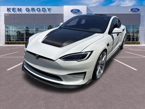 Used 2022 Tesla Model S Plaid AWD/4WD image 3