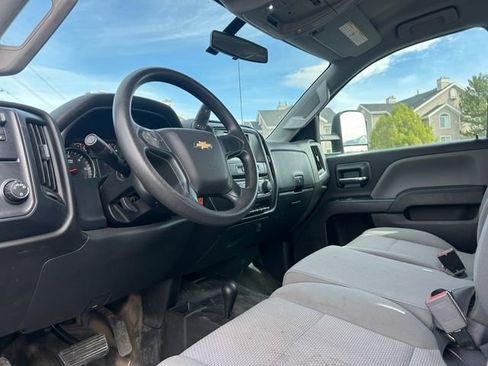 Used 2017 Chevrolet Silverado 2500 W/T AWD/4WD image 14