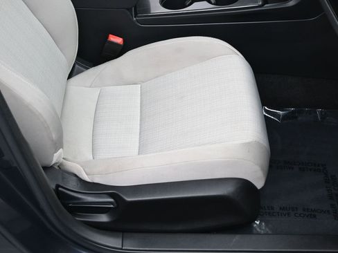 Used 2024 Honda Civic EX image 10