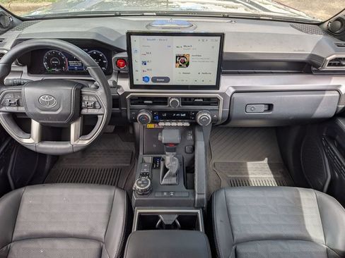 Used 2026 Toyota 4Runner TRD Off-Road Premium AWD/4WD image 30
