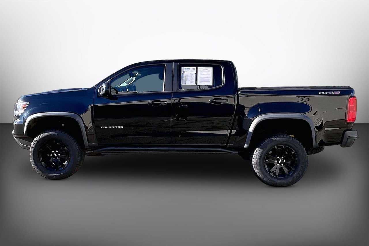 Used 2022 Chevrolet Colorado ZR2 w/ ZR2 Midnight Special Edition AWD/4WD image 5