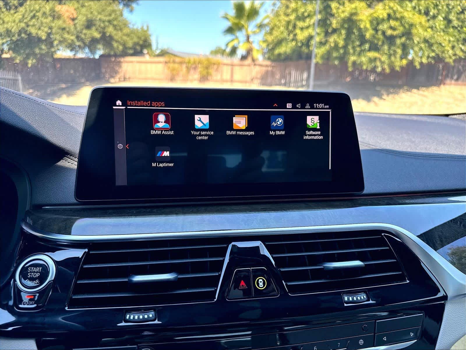 Used 2020 BMW M550i xDrive w/ Executive Package AWD/4WD image 39