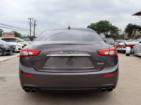 Used 2017 Maserati Ghibli RWD image 8