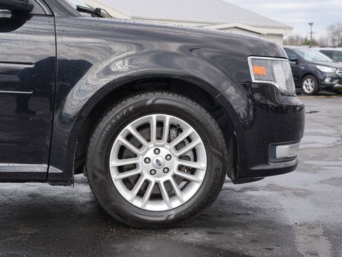 Used 2019 Ford Flex SEL image 11