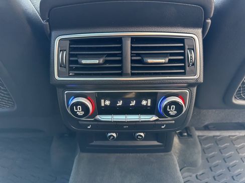 Used 2018 Audi Q7 3.0T Prestige AWD/4WD image 24