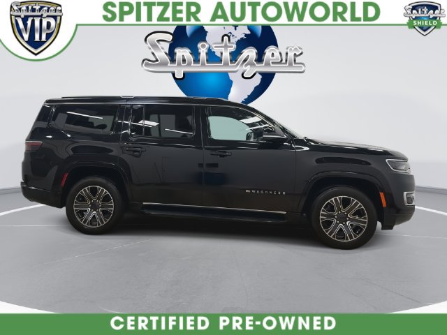 Used 2024 Jeep Wagoneer 4WD w/ Premium Group I image 11
