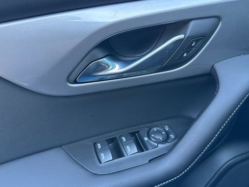 Used 2026 Chevrolet Blazer LT w/ Convenience Package image 12