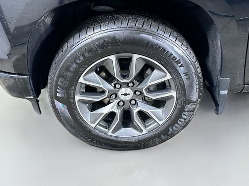 Used 2022 Chevrolet Silverado 1500 RST image 8