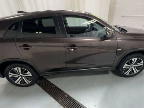 Used 2021 Mitsubishi Outlander Sport ES AWD/4WD image 9