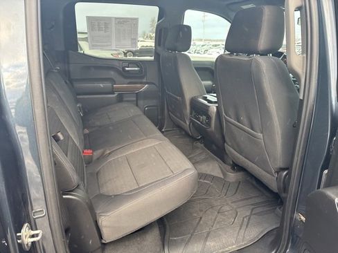 Used 2019 Chevrolet Silverado 1500 RST image 21