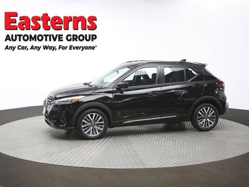 Used 2024 Nissan Kicks SR image 58