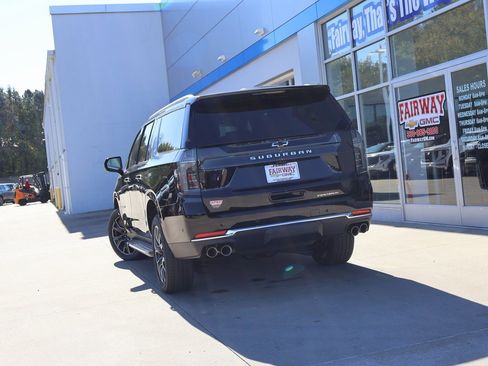New 2025 Chevrolet Suburban Premier image 45