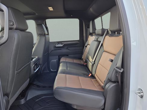 New 2026 Chevrolet Silverado 3500 High Country w/ High Country Premium Package image 17