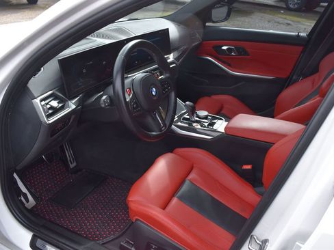 Used 2024 BMW M3 Competition w/ Executive Package image 9
