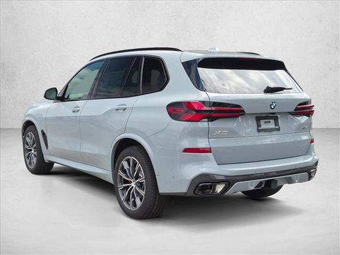 New 2026 BMW X5 xDrive40i w/ M Sport Package AWD/4WD image 9