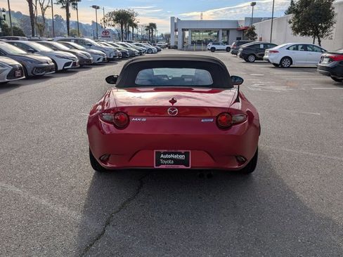 Used 2016 MAZDA MX-5 Miata Grand Touring image 6