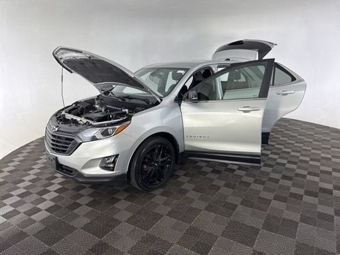 Used 2021 Chevrolet Equinox LT FWD image 10