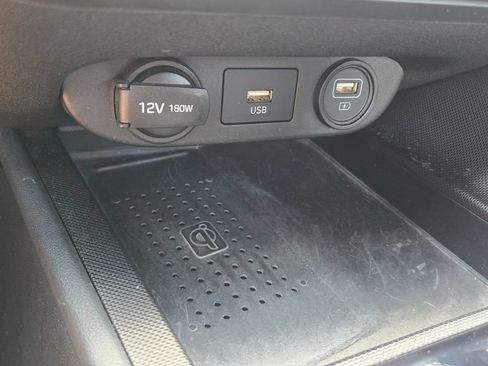 Used 2022 Hyundai Elantra SEL w/ Convenience Package FWD image 27