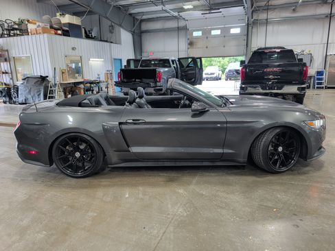 Used 2015 Ford Mustang Premium RWD image 2