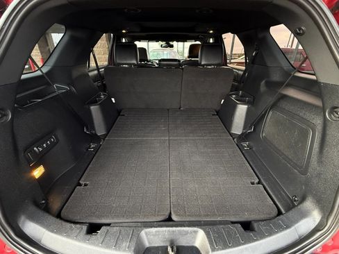 Used 2017 Ford Explorer Platinum AWD/4WD image 31