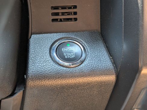 Used 2021 Ford Expedition Max Limited AWD/4WD image 22