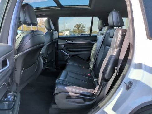 Used 2023 Jeep Grand Cherokee L Overland w/ MOPAR Finishing Package AWD/4WD image 14