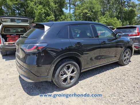 Certified 2025 Honda HR-V EX-L image 5