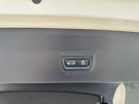 Used 2022 BMW X4 xDrive30i w/ M Sport Package image 31