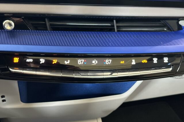 Certified 2026 Cadillac Optiq Sport 2 AWD/4WD image 21