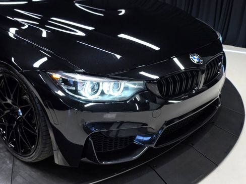 Used 2018 BMW M4 Coupe RWD image 46