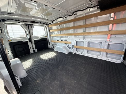 Used 2025 Ford Transit 250 Low Roof w/ Exterior Upgrade Package RWD image 21