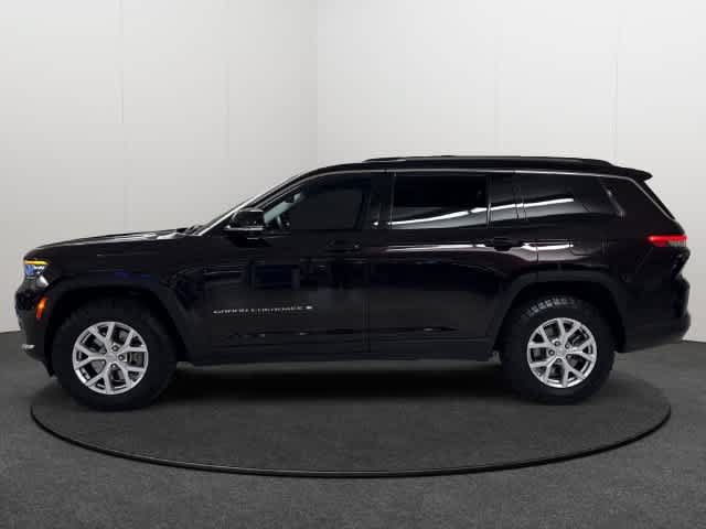 Used 2022 Jeep Grand Cherokee L Limited w/ Luxury Tech Group II AWD/4WD image 3