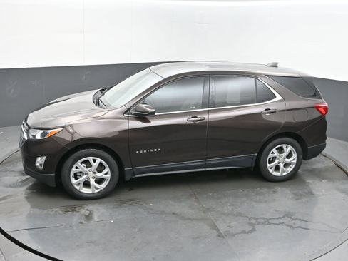 Used 2020 Chevrolet Equinox LT image 32
