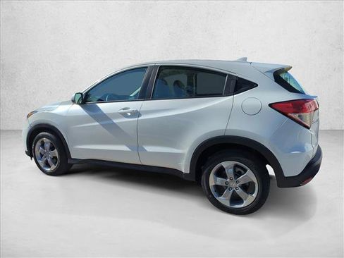 Used 2020 Honda HR-V LX image 8
